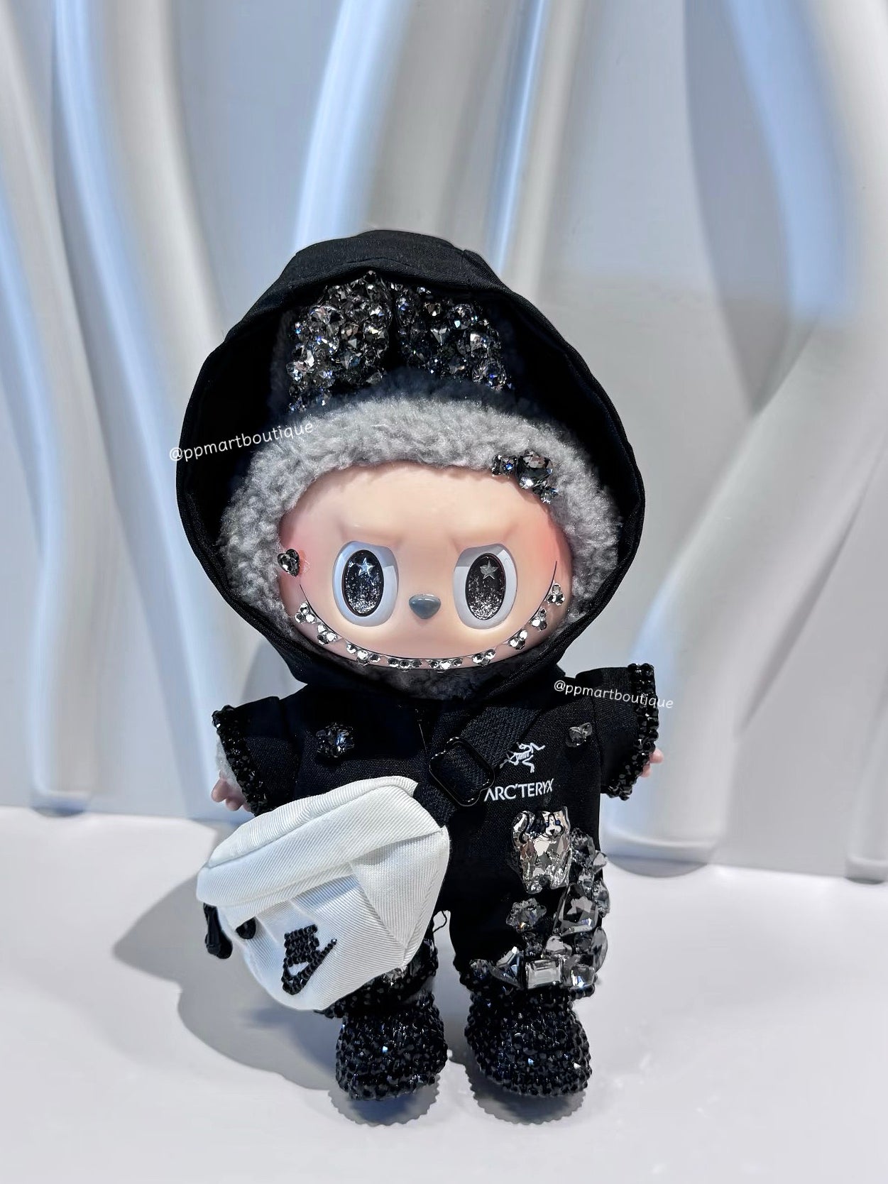 Bedazzling Service♡ Swarovski Crystals Athleisure All Black Dark Aesthetic Handmade 😎