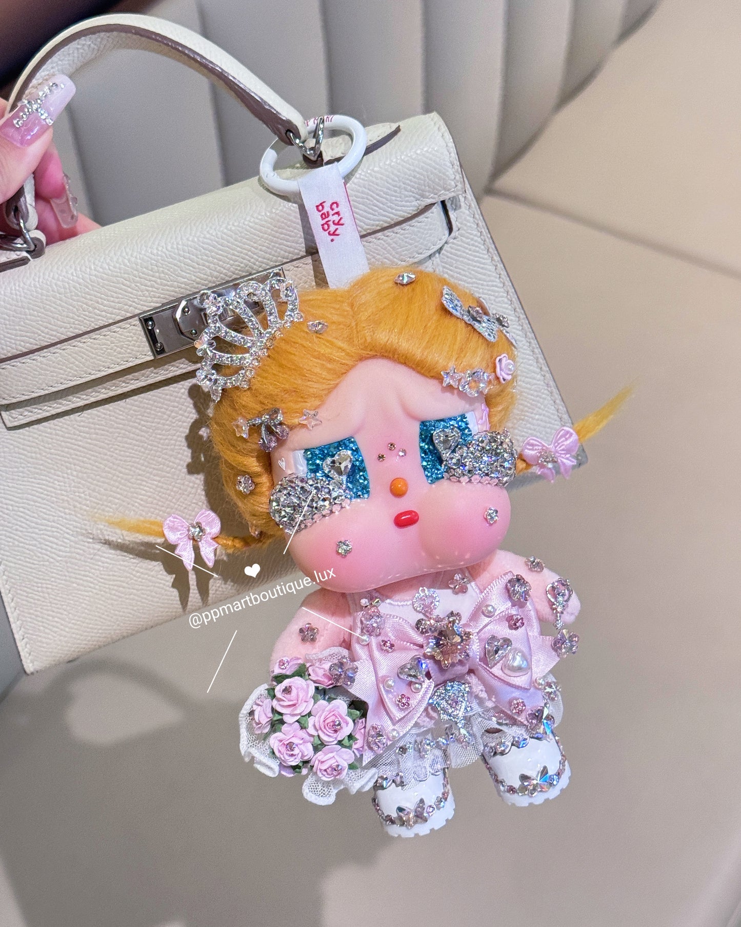 [NEW] Bedazzling Service: Vacation Mode On Plush Pendant Blingbling Glug Glug
