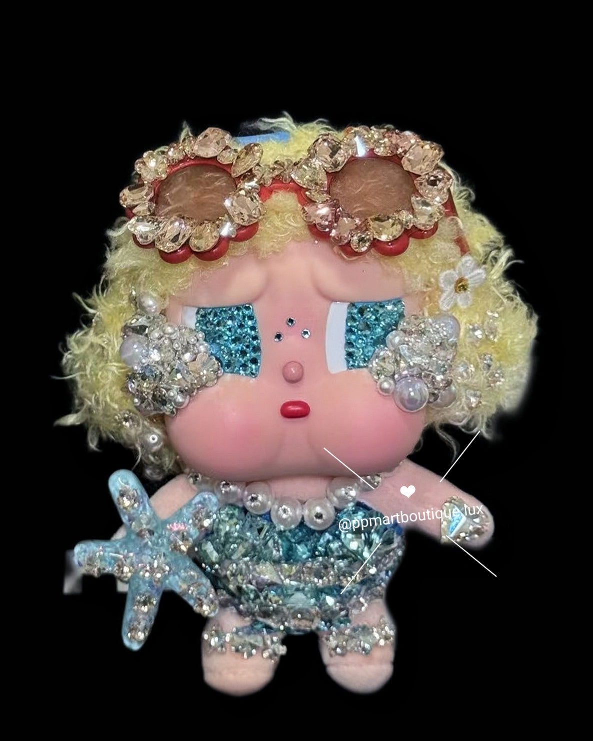 [NEW] Bedazzling Service: Vacation Mode On Plush Pendant Blingbling Sunbathing