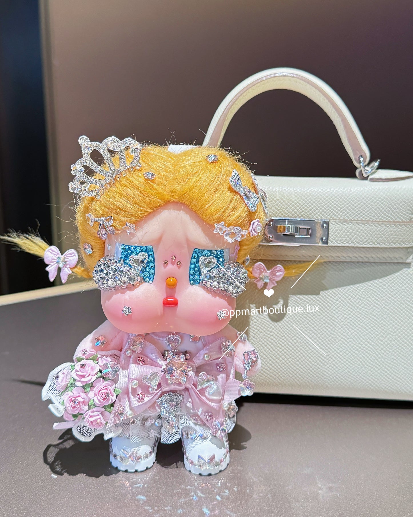 [NEW] Bedazzling Service: Vacation Mode On Plush Pendant Blingbling Glug Glug