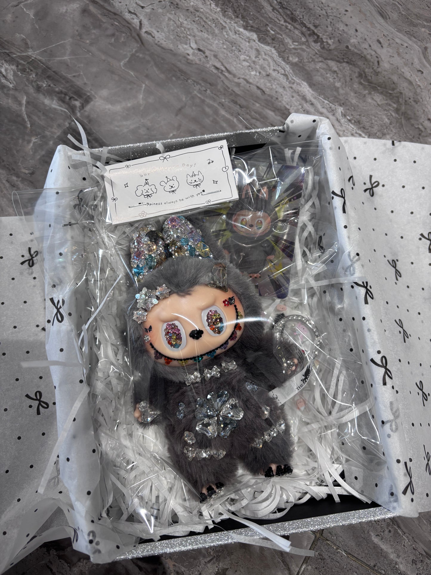 <SECRET>Bedazzling Service ♡Bie ID Secret